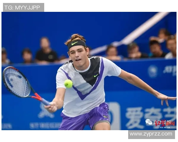 成都网球队在大师赛中的默契配合与战术执行分析